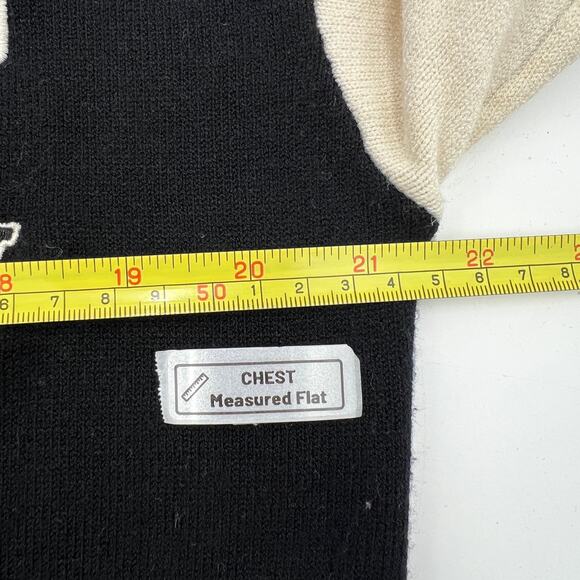 Boxlunch Harley Quinn Varsity Patch Knit Cardigan Black - Picture 5 of 8